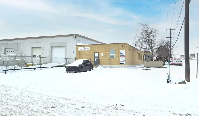 12210 Mount Lawn Road NW, Edmonton, Alberta T5B4J4