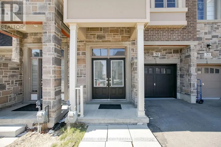 32 DALBEATTIE DRIVE, Brampton (Bram West), Ontario L6Y6H6