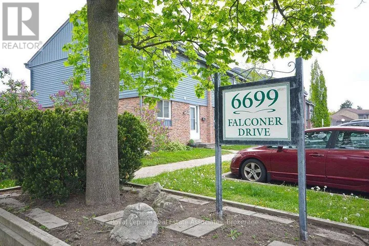 85 - 6699 FALCONER DRIVE, Mississauga (Streetsville), Ontario L5N2E3