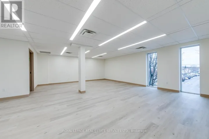 200 - 401 VICTORIA AVENUE N, Hamilton (Landsdale), Ontario L8L5G7