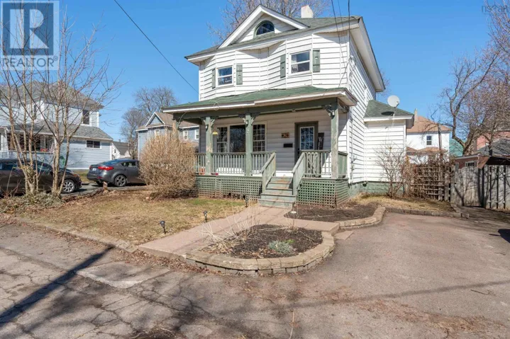 2 Davison Street, Amherst, Nova Scotia B4H3H2