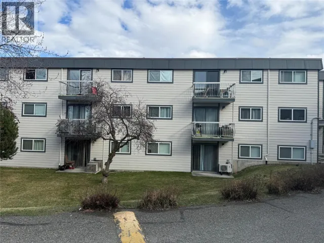 1595 SUMMIT Drive Unit# 23, Kamloops, British Columbia V2E1E9