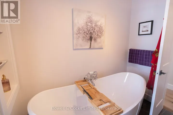 144 BLUE HERON LANE, North Kawartha, Ontario K0L1A0