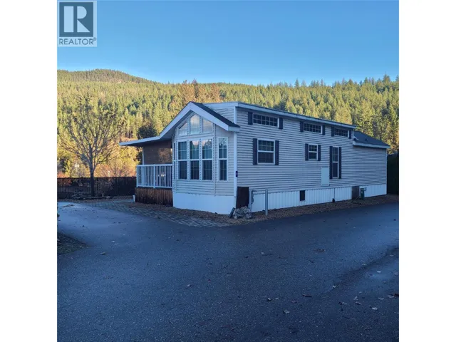 2698 Blind Bay Road Lot# G5, Blind Bay, British Columbia V0E1H1