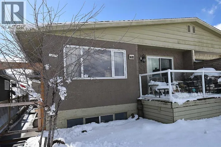 103B Laurel Square, Hinton, Alberta T7V1P3