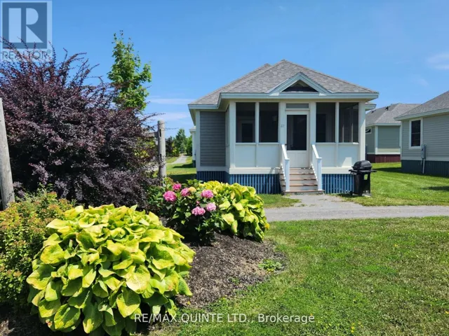 34 - 27 BUTTERNUT LANE, Prince Edward County (Athol Ward), Ontario K0K1P0