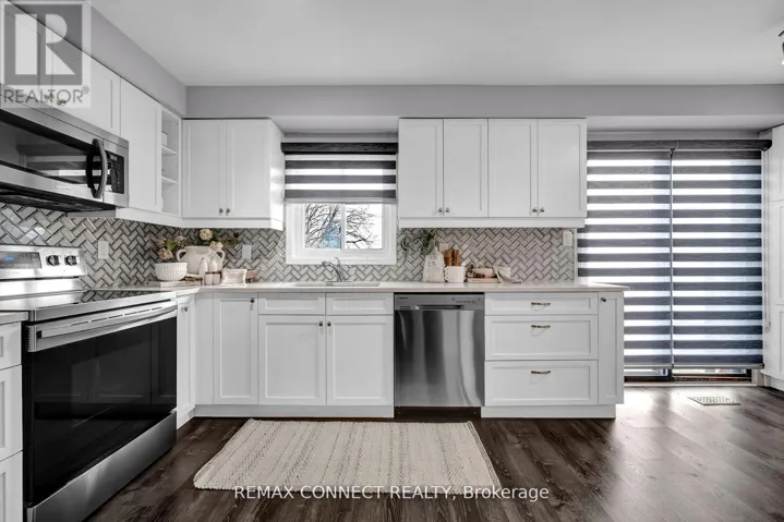 1182 CEDARCROFT CRESCENT, Pickering (Liverpool), Ontario L1X1S2