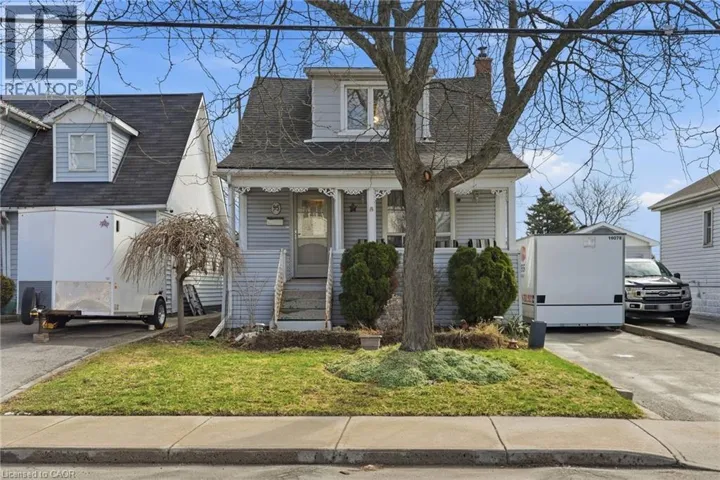 95 EAST 35TH Street, Hamilton, Ontario L8V3X9