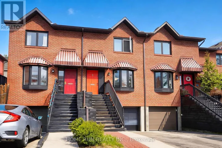 98 TEMPLETON STREET, Ottawa, Ontario K1N6X3