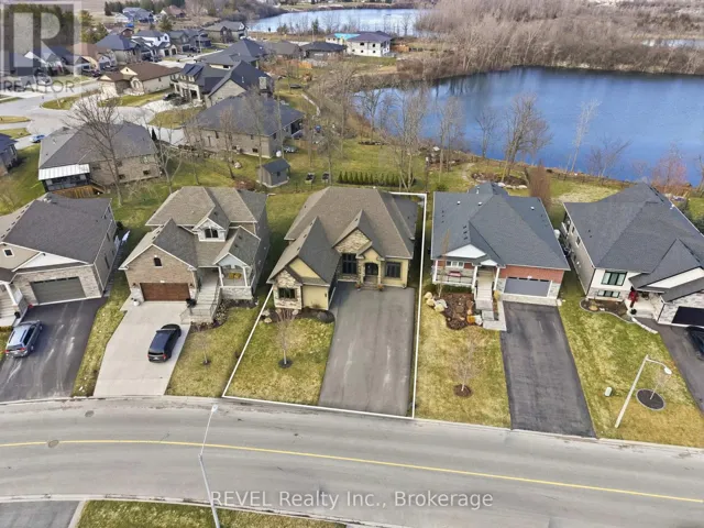 713 CLARENCE STREET, Port Colborne (Sugarloaf), Ontario L3K6B8