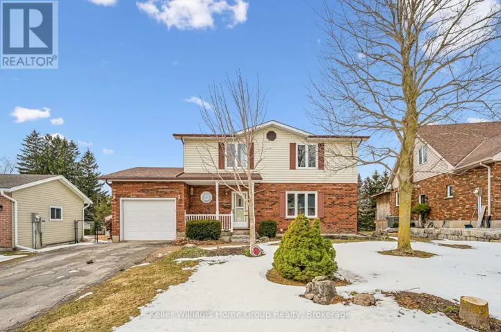 28 EDWARD STREET, Mapleton, Ontario N0G1P0