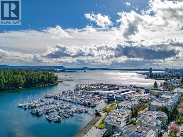 201 566 Stewart Ave, Nanaimo, British Columbia V9S5T5