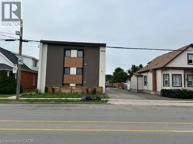 816 CONCESSION Street Unit# 3, Hamilton, Ontario L8V1E1