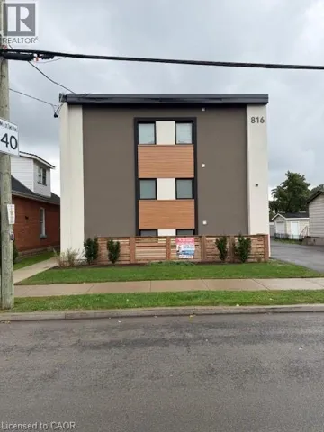 816 CONCESSION Street Unit# 2, Hamilton, Ontario L8V1E1
