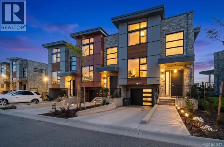 26 4253 Dieppe Rd, Saanich, British Columbia V8X2N2