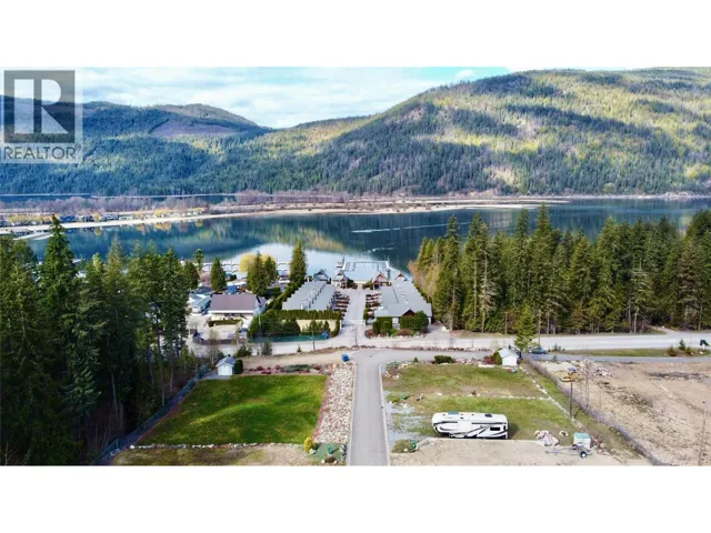 8253 97A Highway Unit# 15, Mara, British Columbia V0E2K0