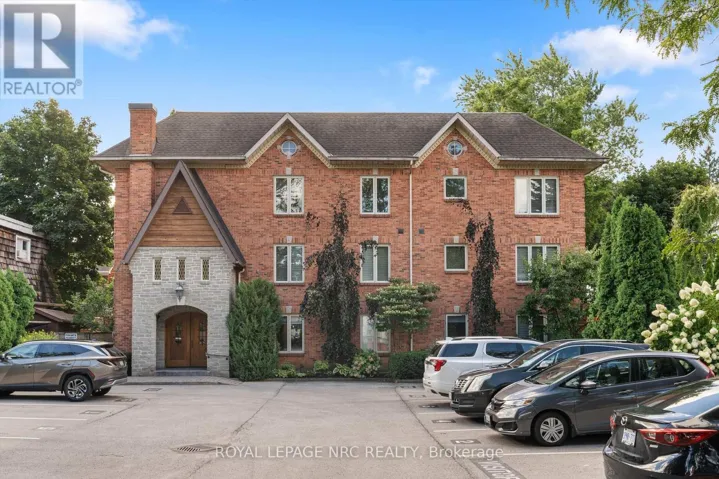 101 - 55 MAIN STREET, St. Catharines (Port Dalhousie), Ontario L2N4T8