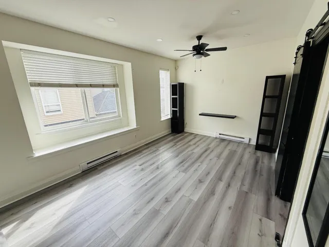 7012 194B STREET, Surrey, British Columbia V6V2T5