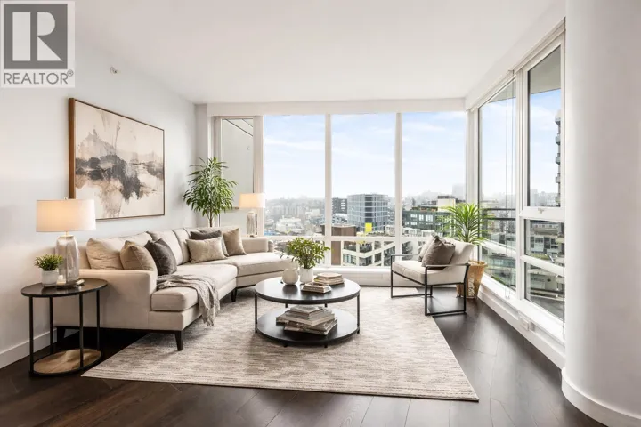1726 1618 QUEBEC STREET, Vancouver, British Columbia V6A0C5
