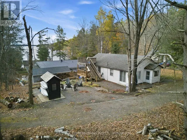 1037 STRAWBERRY BAY ROAD, Bracebridge (Muskoka (N)), Ontario P1L1X2