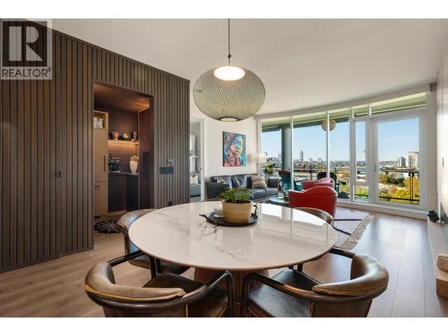 805 1616 COLUMBIA STREET, Vancouver, British Columbia V5Y0B7