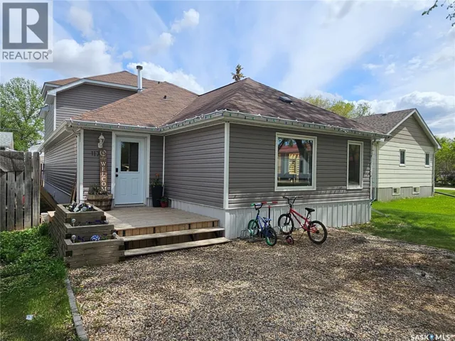 117 2nd STREET W, Carlyle, Saskatchewan S0C0R0