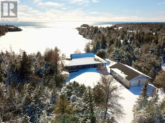 34 HATT STREET, Northern Bruce Peninsula, Ontario N0H2R0