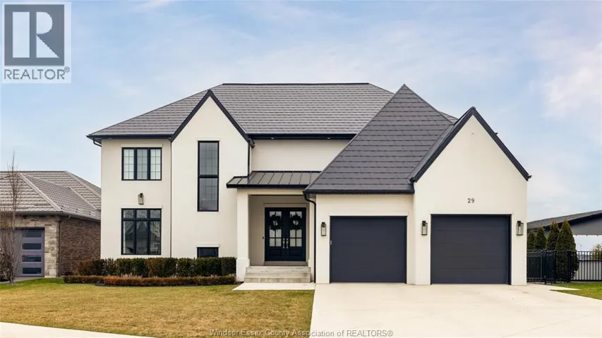 29 AUGUSTA DRIVE, Leamington, Ontario N8H0C7