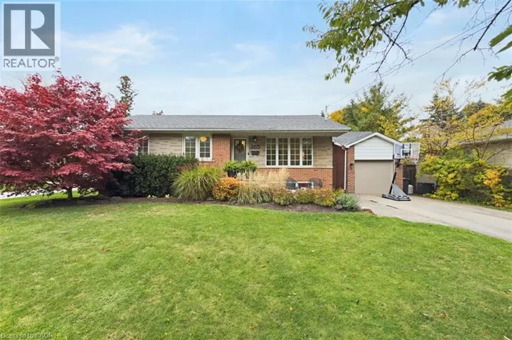 265 SNOWDEN Road, Oakville, Ontario L6L3X6