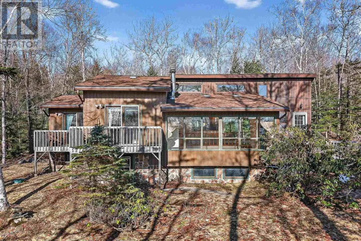 122 Windsor Drive, Stillwater Lake, Nova Scotia B3Z1G5