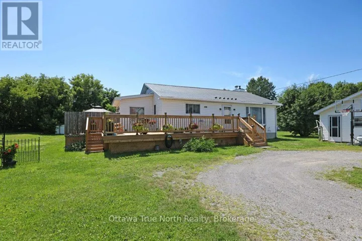 45 ALSTON STREET, McNab/Braeside, Ontario K0A3L0