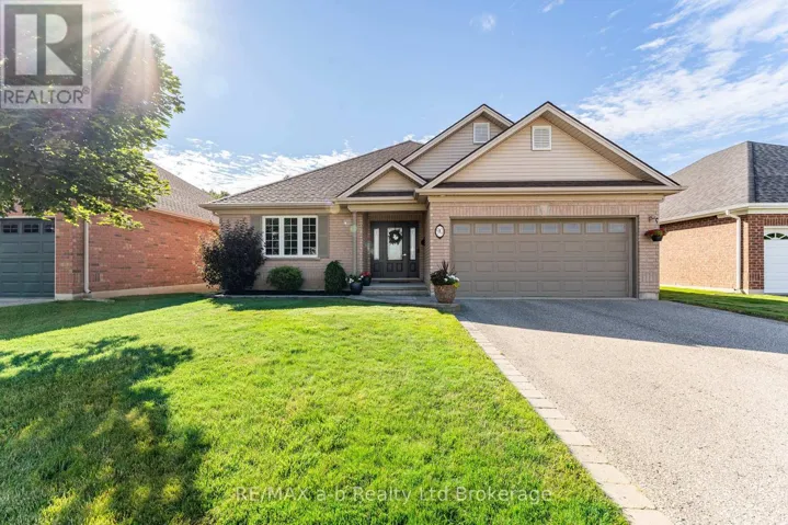 90 WESTON DRIVE, Tillsonburg, Ontario N4G5W9