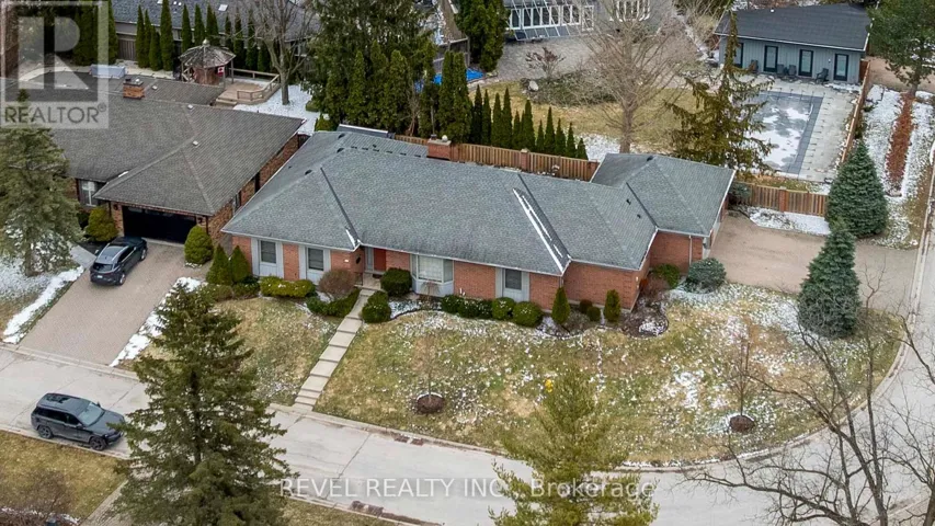 11 TALLWOOD CIRCLE, London North (North G), Ontario N5X2S1