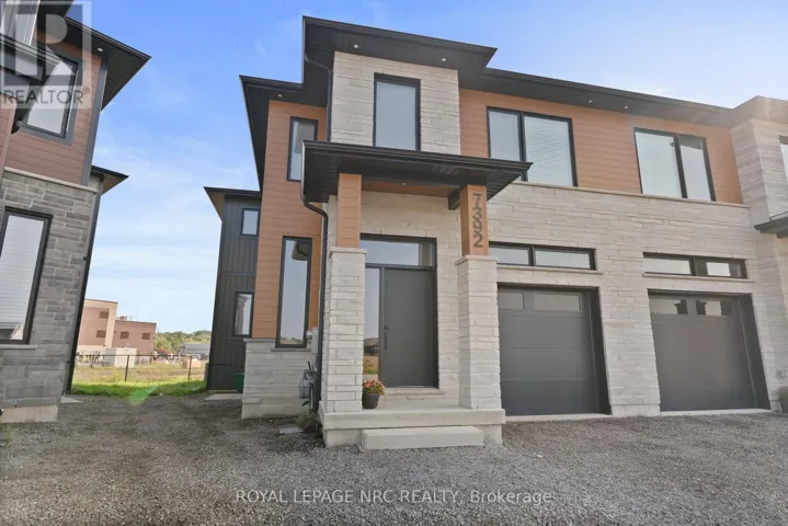 7392 SPLENDOUR DRIVE, Niagara Falls (Brown), Ontario L2H3V8
