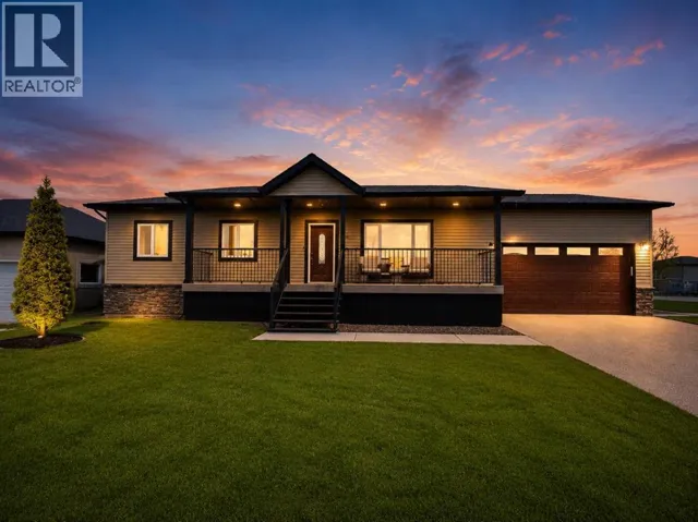 222 6A Street, Stirling, Alberta T0K2E0