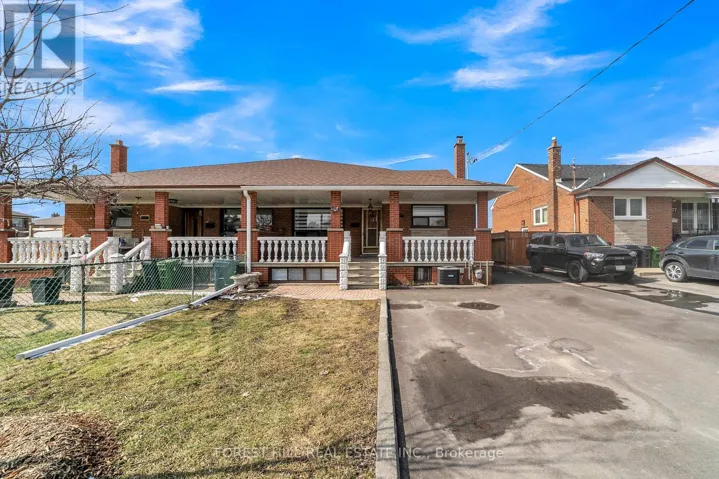 79 KANARICK CRESCENT, Toronto (Glenfield-Jane Heights), Ontario M3L1P3