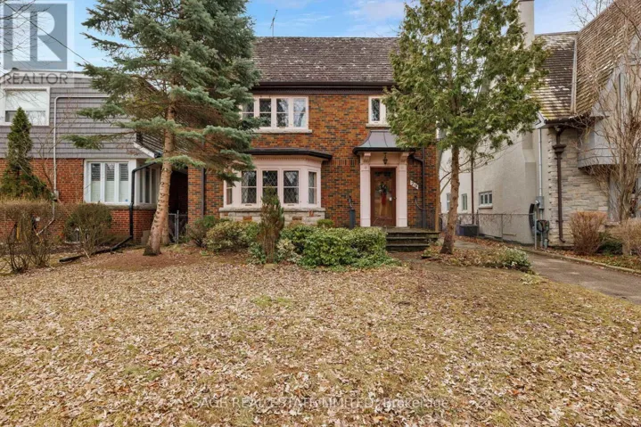29 STRATH AVENUE, Toronto (Kingsway South), Ontario M8X1R2