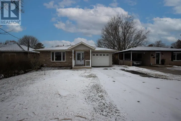 451 WILLIAM STREET, Wellington North (Mount Forest), Ontario N0G2L3
