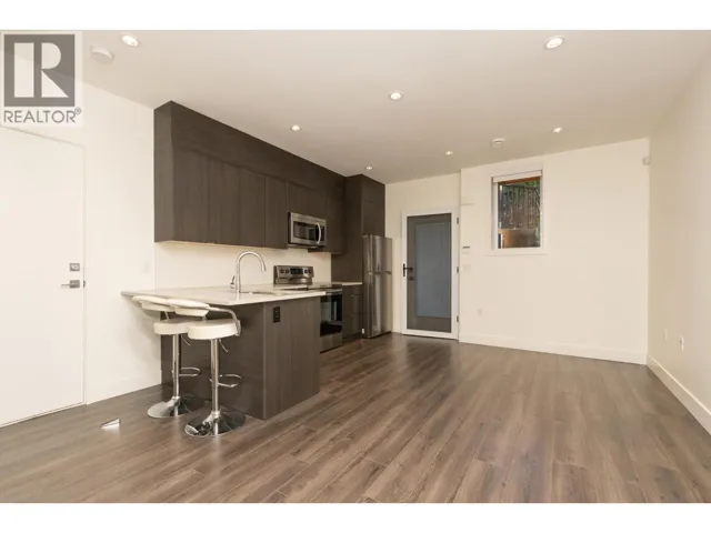 Suite 7230 KITCHENER STREET, Burnaby, British Columbia V5A1L6