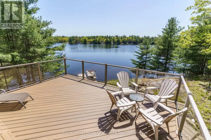 22 MILE ISLAND, Gravenhurst (Wood (Gravenhurst)), Ontario P0E1G0