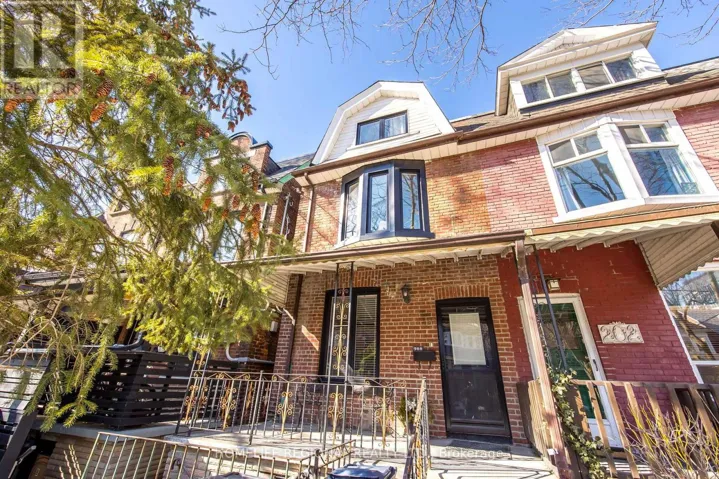 200 ROXTON ROAD, Toronto (Trinity-Bellwoods), Ontario M6J2Y5