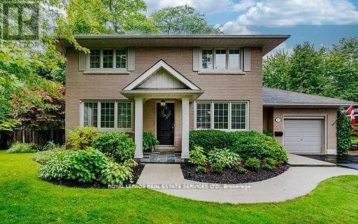 153 ELLIOTT STREET, Brampton (Brampton South), Ontario L6Y1W7