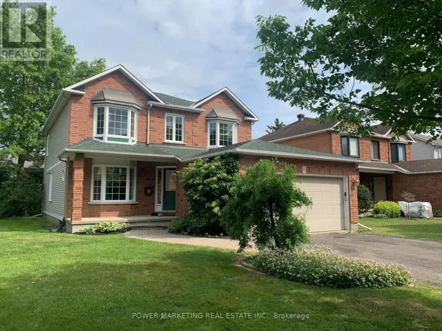 29 TAJ COURT, Ottawa, Ontario K1G5K7