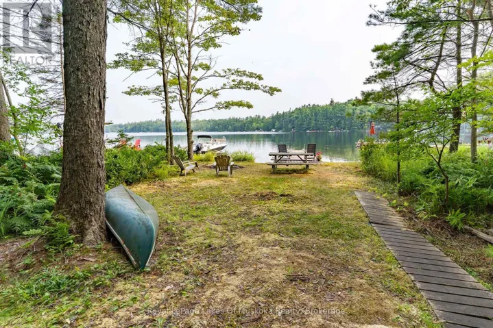 1072 LONG LAKE ROAD, Muskoka Lakes (Wood (Muskoka Lakes)), Ontario P0C1A0