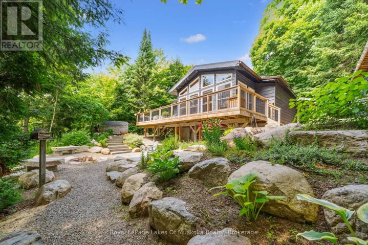 1315 WOLF CIRCLE, Algonquin Highlands (Sherborne), Ontario P0A1E0