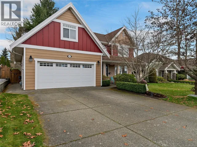 2404 Idiens Way, Courtenay, British Columbia V9N9J3