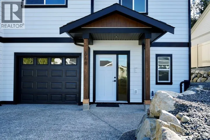 668 Sanderson Rd, Ladysmith, British Columbia V9G0A7