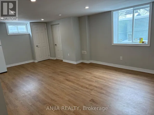 LOWER - 473 GIBBONS STREET, Oshawa (McLaughlin), Ontario L1J4Z3