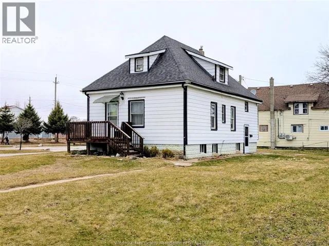 77 ASKEW, Leamington, Ontario N8H1Y1