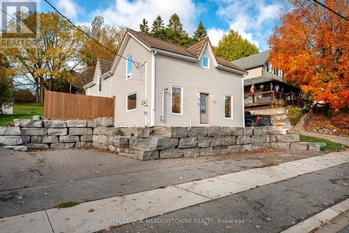 34 CROZIER STREET, East Luther Grand Valley (Grand Valley), Ontario L0N1G0